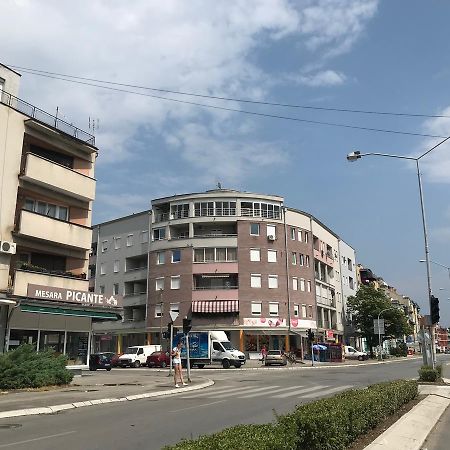 La Apartamento Jagodina Exterior foto