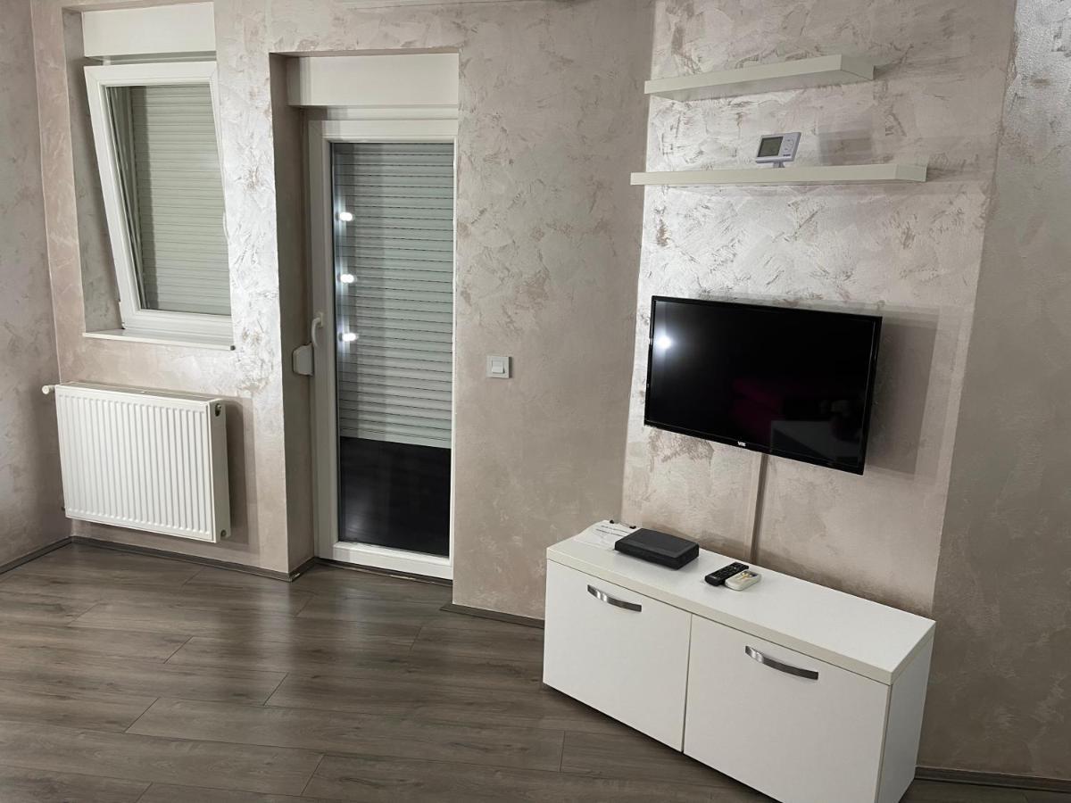 La Apartamento Jagodina Exterior foto